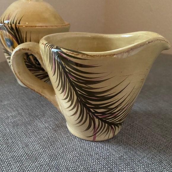 Tabletop Gallery, Peacock. Handcrafted and hand painted Sugar & Creamer - Picture 5 of 8